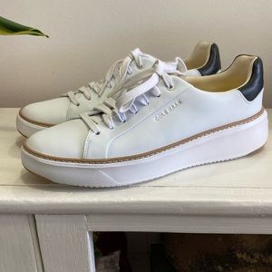 Women's GrandPrø Topspin Sneakers